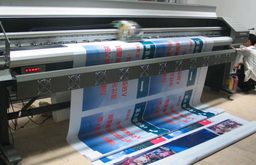 选择喷绘厂时需要考虑哪些因素？