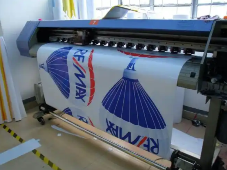 常说喷绘写真，喷绘与写真容易区别？